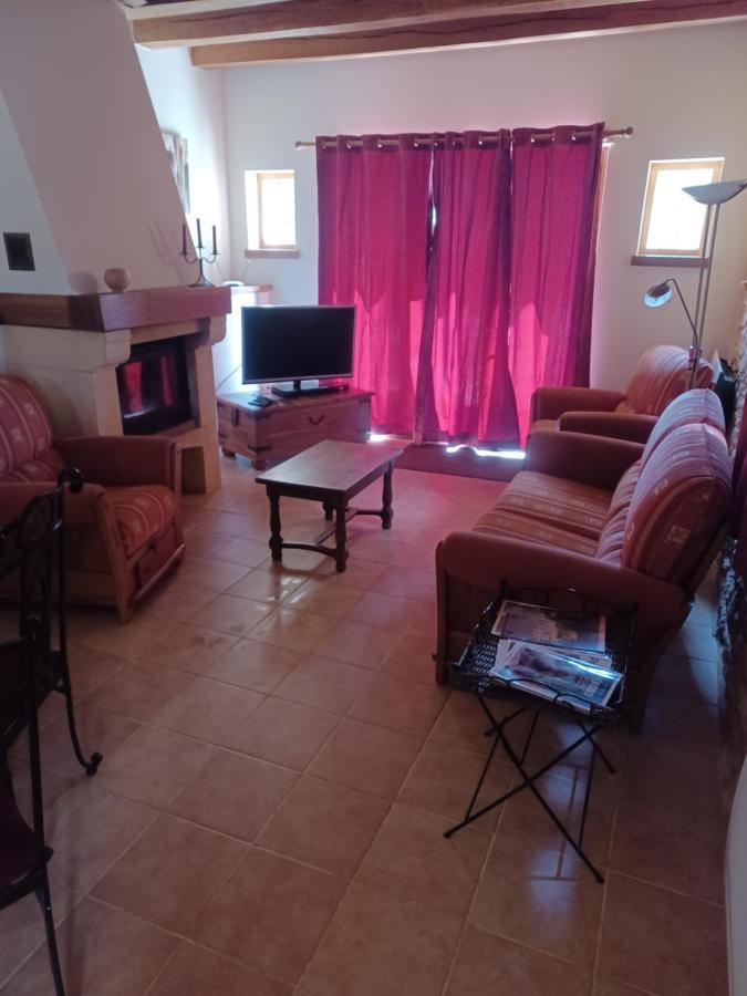 Gites Le Clos De Veyrignac Exteriör bild